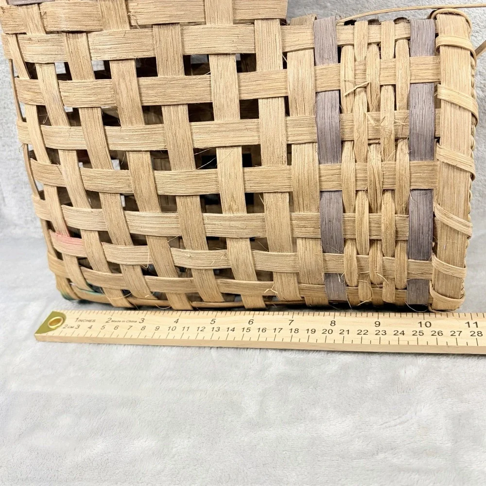 Vintage Heart Shaped Woven Wall Basket Handmade Decorative Rustic Hanging Basket